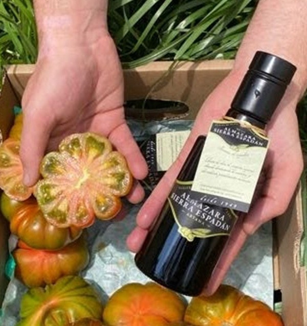 Acquista pack di pomodori raf e olio d'oliva